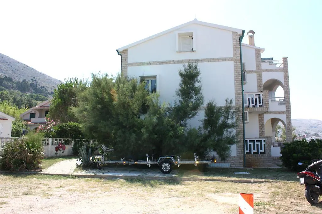 Apartments Tatjana Pag Island 0*, باغ كرواتيا