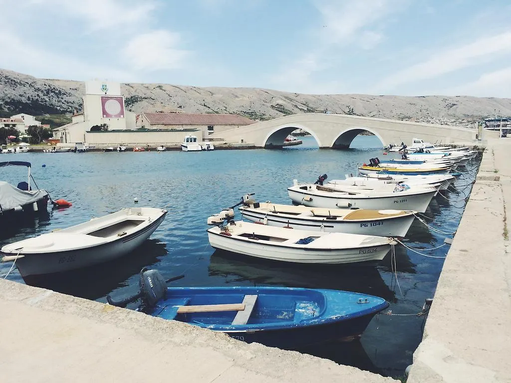 Apartments Tatjana Pag Island