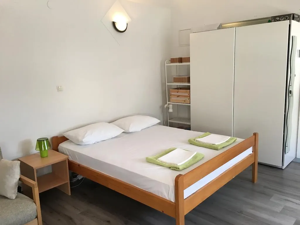 Apartments Tatjana Pag Island