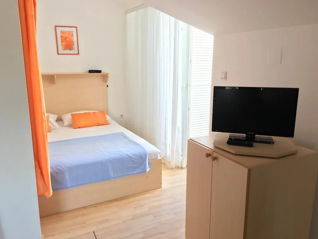 Apartments Tatjana Pag Island 0*, باغ كرواتيا